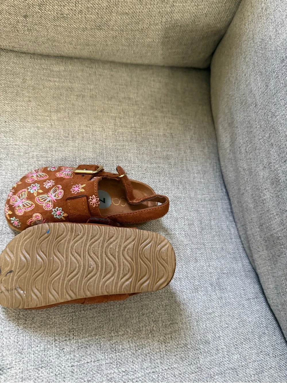 Sugar Brown Embroidered Butterfly & Flower Buckle Sandals